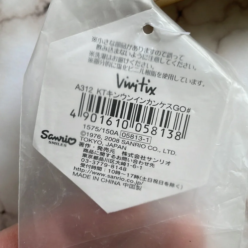 Vintage Sanrio Hello Kitty Vivitix - golden case - Picture 4 of 6